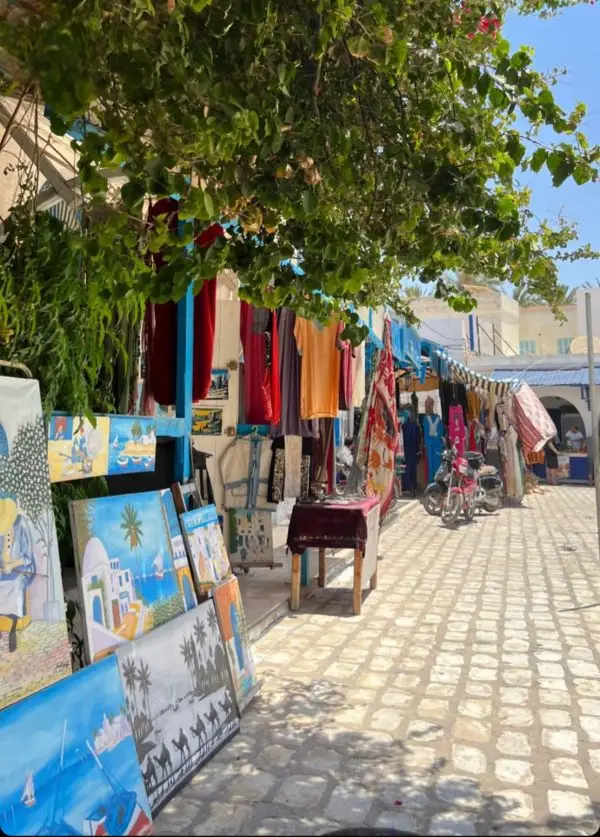 2023_11_23_10_18_IMG_4695-600×837-Photoroom